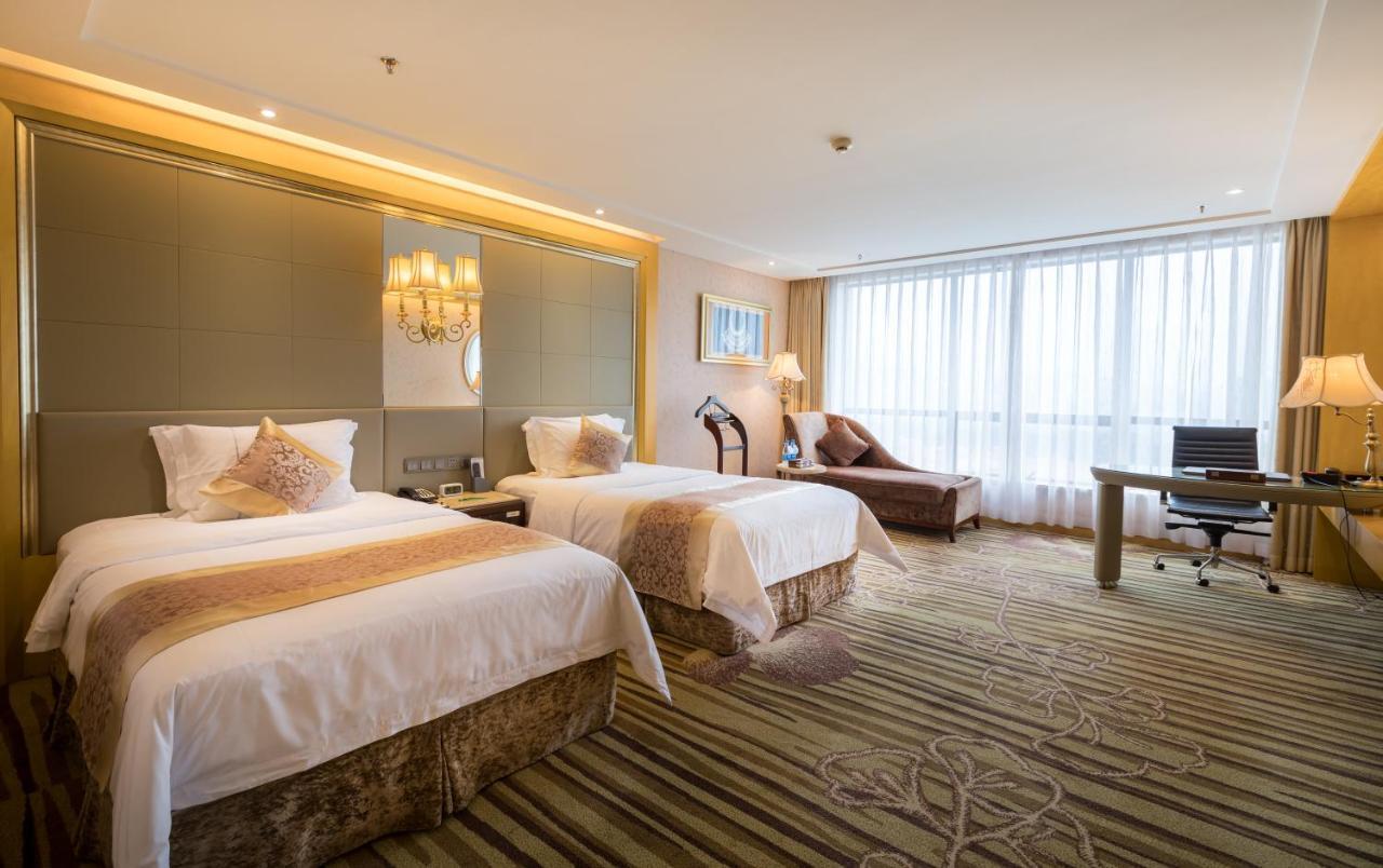 ซันไชน์ โฮเต็ล แอนด์ รีสอร์ต จางเจียจี้ Hotel จางเจียเจี้ย ภายนอก รูปภาพ