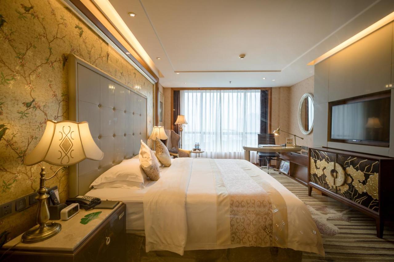 ซันไชน์ โฮเต็ล แอนด์ รีสอร์ต จางเจียจี้ Hotel จางเจียเจี้ย ภายนอก รูปภาพ