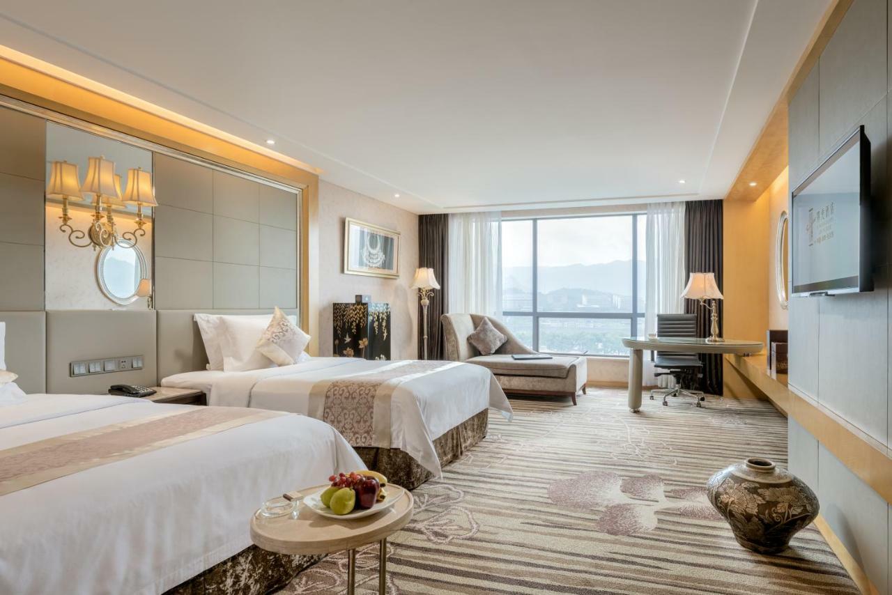 ซันไชน์ โฮเต็ล แอนด์ รีสอร์ต จางเจียจี้ Hotel จางเจียเจี้ย ภายนอก รูปภาพ