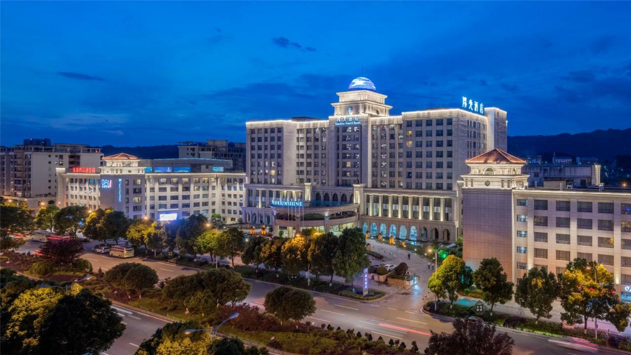 ซันไชน์ โฮเต็ล แอนด์ รีสอร์ต จางเจียจี้ Hotel จางเจียเจี้ย ภายนอก รูปภาพ